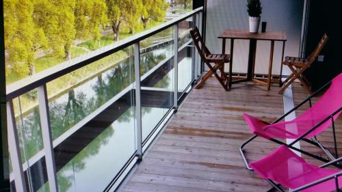 MODERN STUDIO AUX DOCKS with TERRACE and PARKING, Estrasburgo (foto 7)