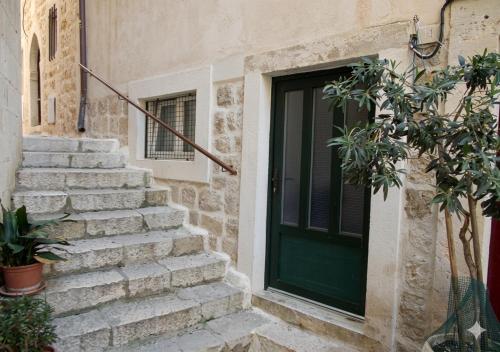 Apartments Kapo Authentic Dubrovnik Old Town Studio Apartment 2