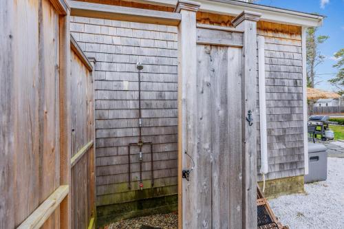 The Coast: Cozy Cape Escape in Dennis Port in Dennis Port (MA)