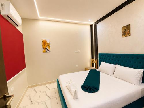 1 queen bed