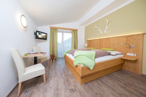 Ducha, Comfort Hotel Garni Landhaus Gitti in Zell am See
