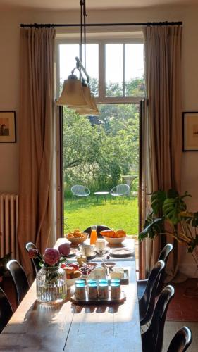 Toit ja joogid, Le Manivert in Guipy