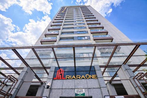 Riara One 1 bed by YourHost Junction Mall Nairobi, Nairobi