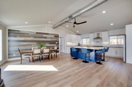 On-Site Dock & Ramp: 3-Unit Escape on Lake Fork! in Gantera