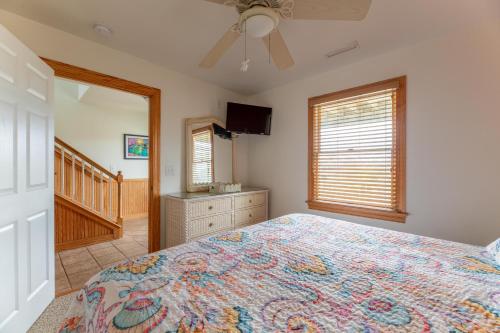 Salty Dog - NH MP 11.5 Oceanfront Ocean View Elevator Pool Hot Tub Pool Table Pets OK Flex Stays - image 5