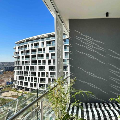 Explore Ellipse Properties - image 2