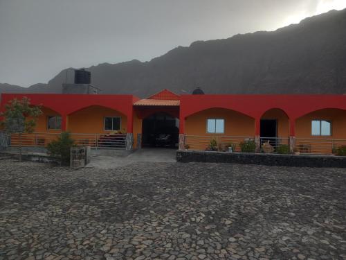 Casa Pirinha – khách sạn tại Portela