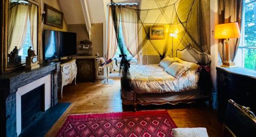Chambres d'Hôtes du Chateau de Monteux (Chambres d'Hotes du Chateau de Monteux) in La Fouillouse (Rhône-Alpes)