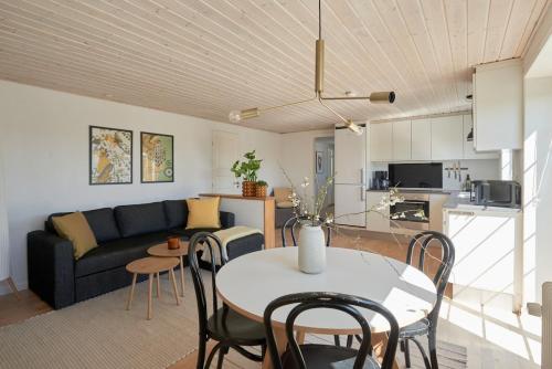 SYREN apartment in a beautiful villa close to Lokken in Nr. Lyngby