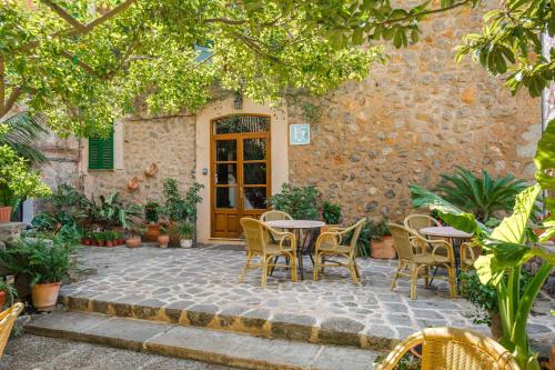 Hostal Miramar in ديا
