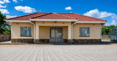 Family Home in Matsheumhlophe in บูลาวาโย