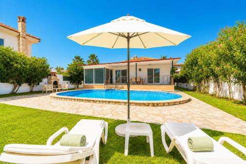المرافق, Villa Sena in داليان