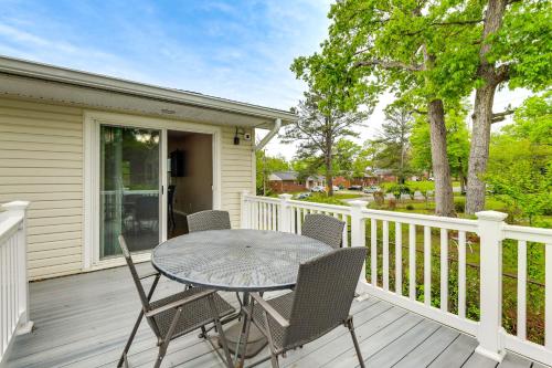 Fenced Yard! Family Home, 14 Mi to DC Sites in Lanham (MD)