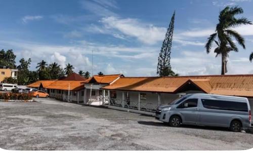 Las margaritas – khách sạn tại Marina Puerto Bahia