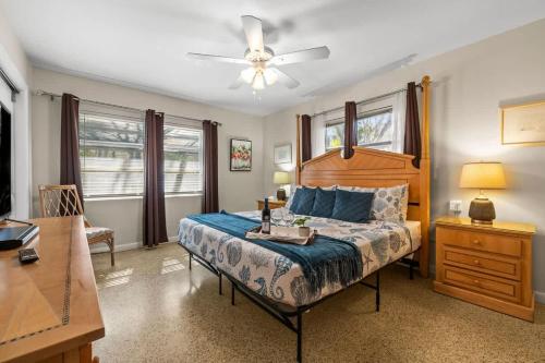 Sunset Beach House - image 39