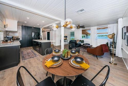 Reel Retreat in Tarpon Springs (FL)