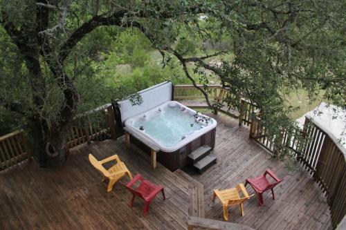 CL 1233 Villa at Canyon Lake, Canyon Lake