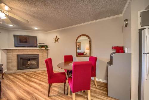Sweet Retreat RRC A203 in New Braunfels, USA