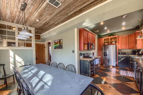 DT 292 Star Haus in New Braunfels, USA