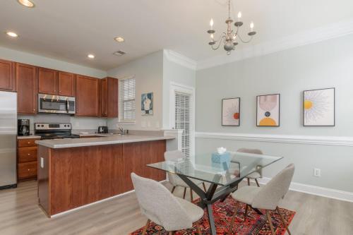 Cozy Corner Townhome in Cornelius