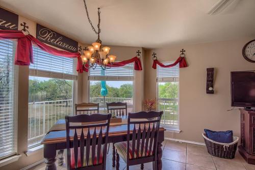 WW D302 Chateau Relaxeau in New Braunfels, USA