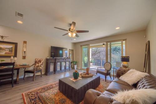 RG 206 Rio Rancho Guadalupe in Canyon Lake, USA