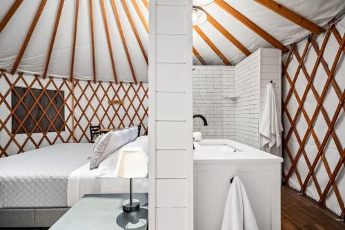 OT 3515L Texas Yurt Haus Longhorn in New Braunfels, USA