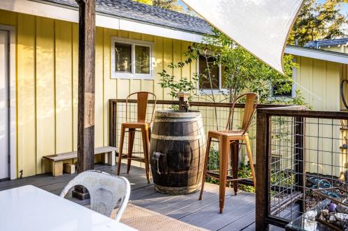 Cloverdale Creekside Retreat in Cloverdale (CA)