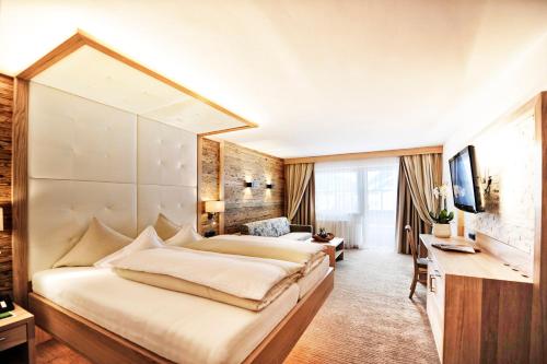 Deluxe Double Room Alpin Style