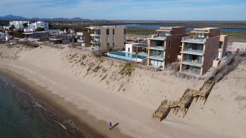 Casa Shanti Frente al Mar Condominium in Bahía Kino