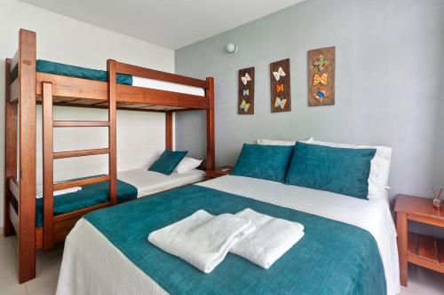 2 double beds, 1 bunk bed