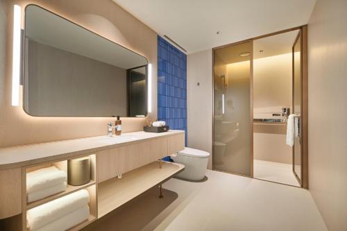 Crystal Orange Hotel Shenzhen Futian Huaqiangbei - image 4