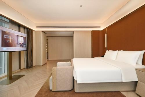 Crystal Orange Hotel Shenzhen Futian Huaqiangbei - image 3