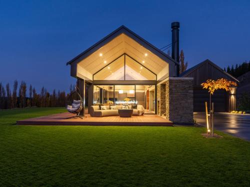 المنظر الخارجي, D&D Lodge - Central Otago Architectural Retreat in الكسندرا