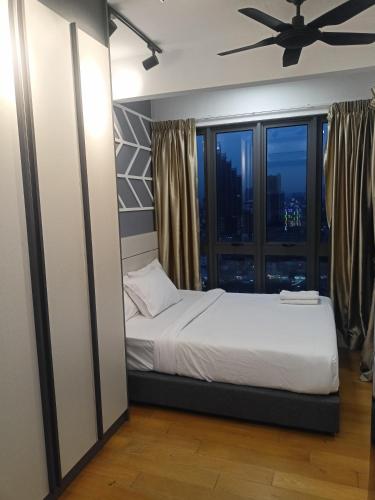 infinitum suites rooftop pool by AZ in Little India