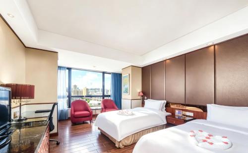 room detail thumbnail 1