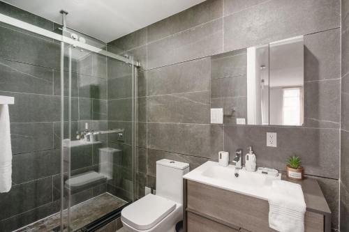 1597 New York Apt - image 2