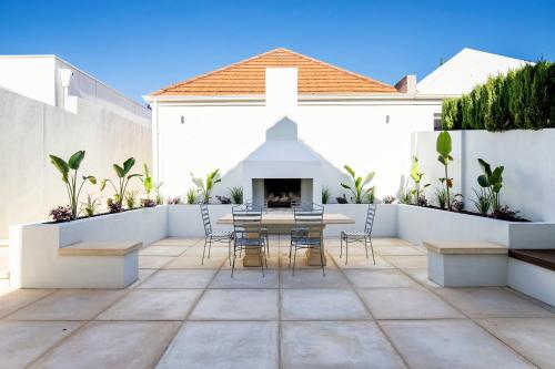 Spectacular Panoramic Oceanview House in Seacliff in Seacliff