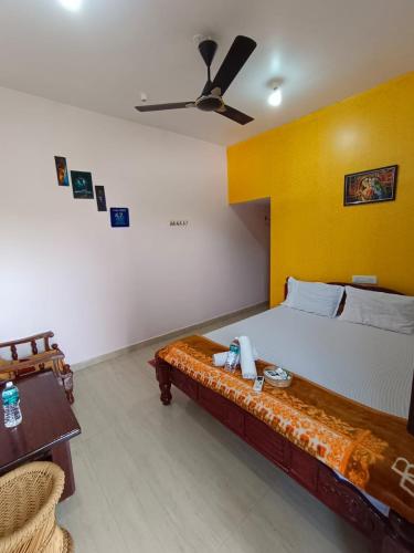Veeru Homestay in Hospet