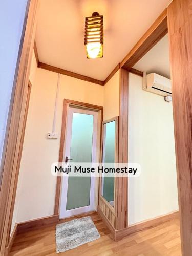 Muji Muse Homestay, 3 AIRCOND ROOMS in กัวมูซาง