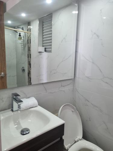Apartamento cerca al aeropuerto con excelente vista