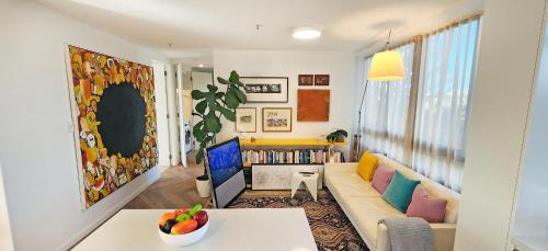 Facilities, Beautiful harbour views, stylish apartment in Darling Point