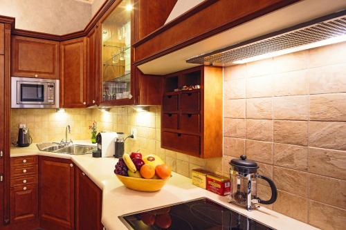 Calliope Apartments 2