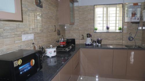 Modern 5BR Villa near BLR Airport Work & Relax near Ghati Subramanya Temple