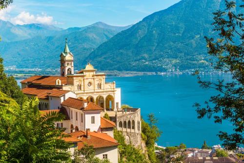 Facilities, Panoramic Garden Locarno - Happy Rentals in Monti Trinita