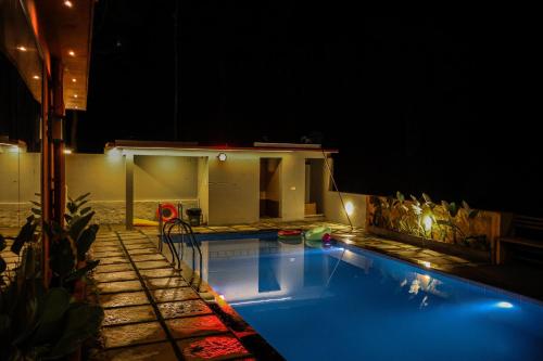 Vythiri Gold Resort By ZOMESTAY – khách sạn tại Chundale