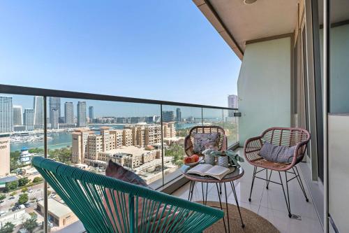 Frank Porter - Ocean Heights, Dubai Marina, Dubai