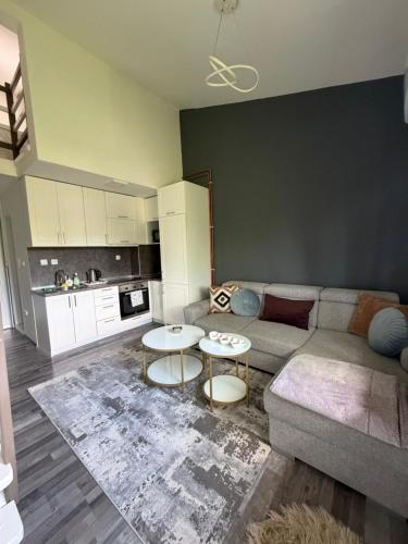 Sarajevo Duplex, 10 min to City Center, Free Parking