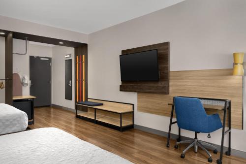 Tru By Hilton Orangeburg - image 34