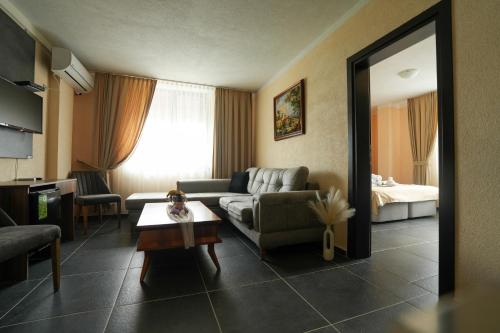 Hotel Santa Ria in 克爾賈利